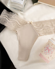 Low-Waist Seamless Lace Satin Stitching Briefs