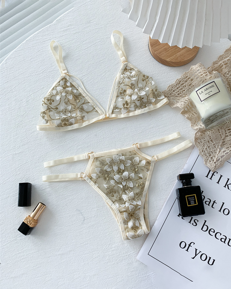 3D Floral Embroidery Bra Set