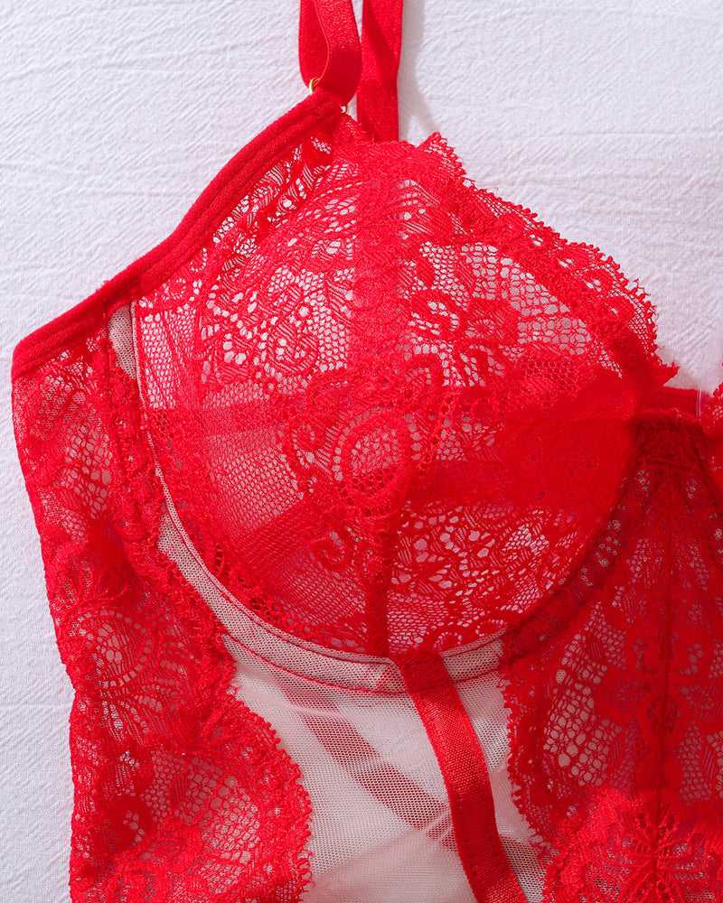 Metal Buckle Decorated Lace See-through Lingerie Set