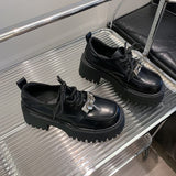 Plateauschuhe mit Schnürung aus Kunstleder