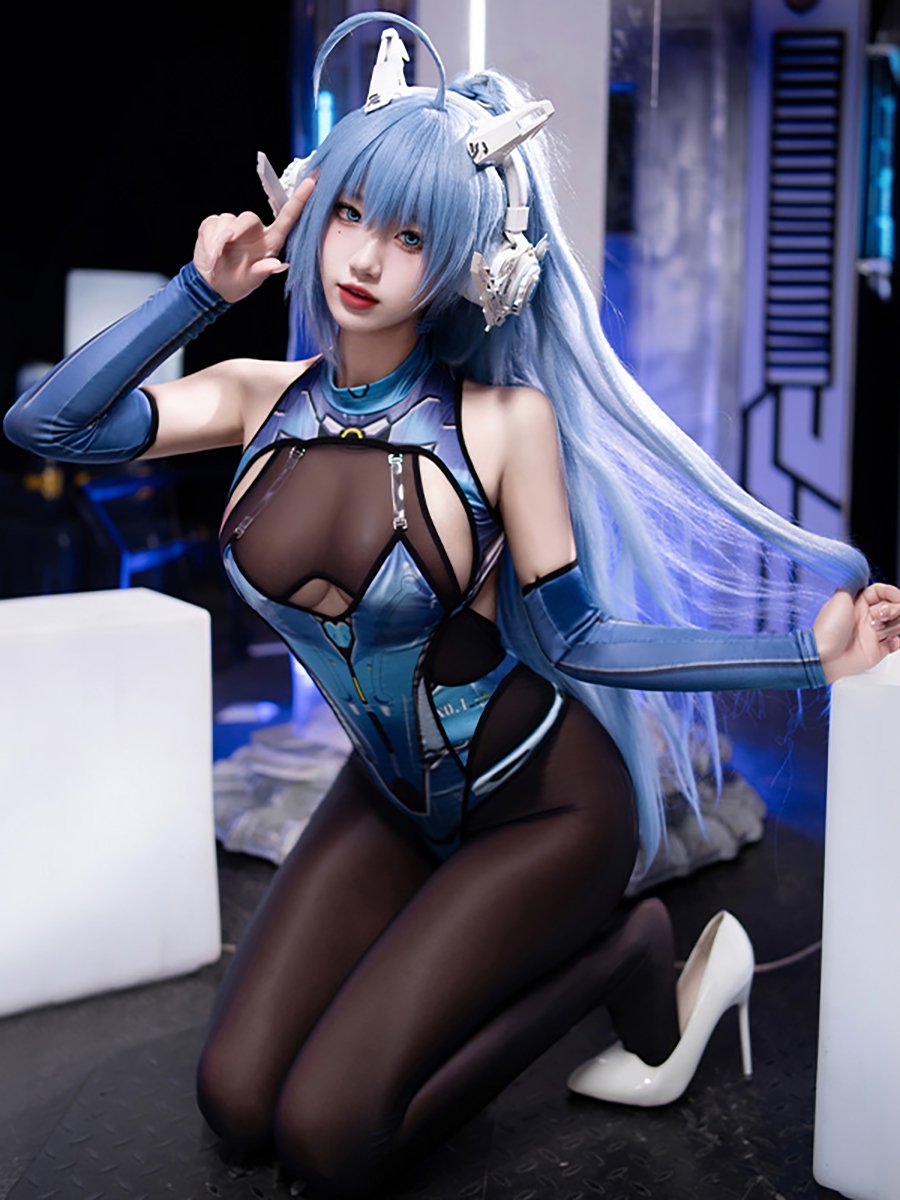 Crotchless Bodysuit Set