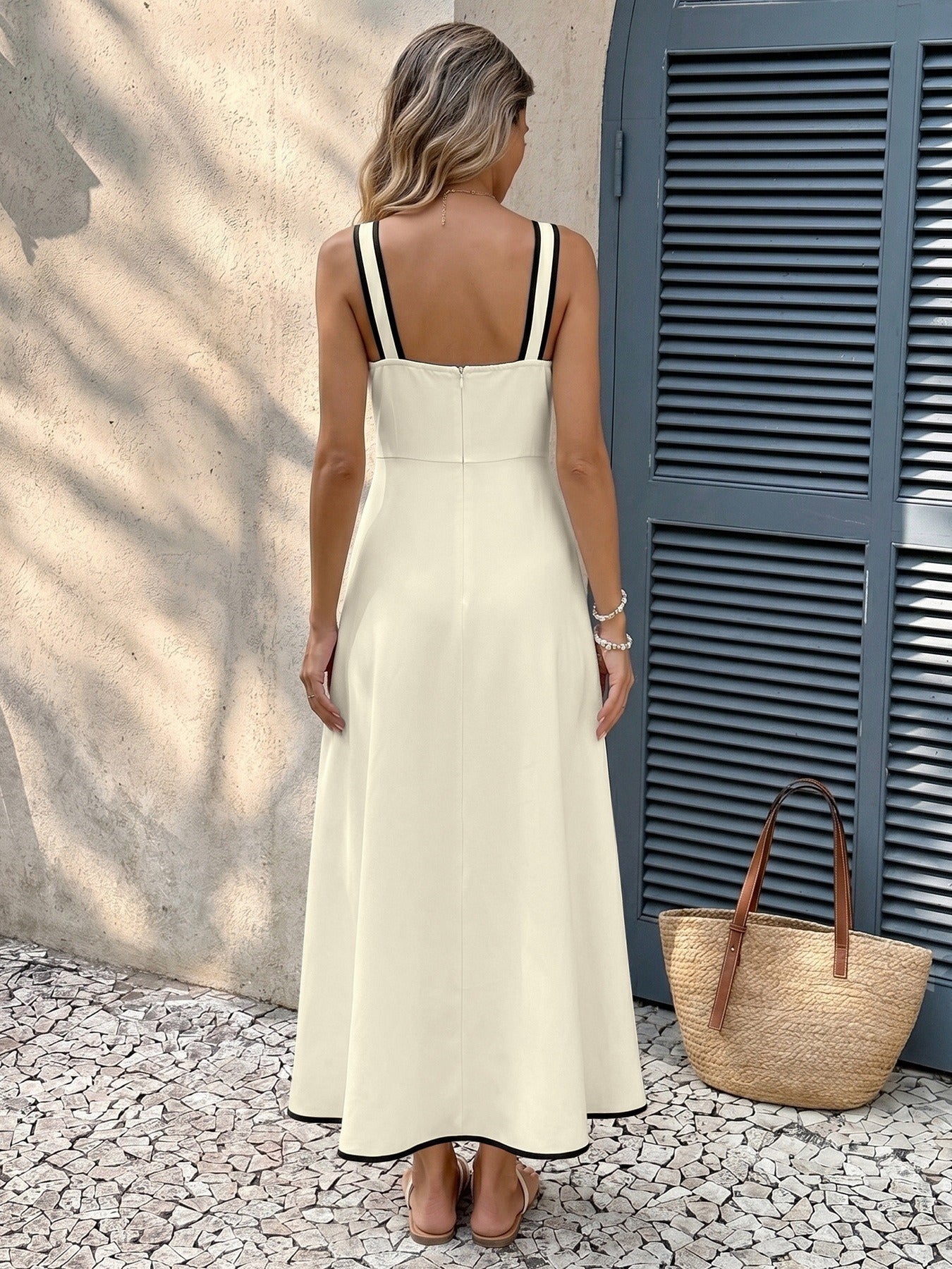 Sleeveless Color-Blocked A-Line Maxi Skirt