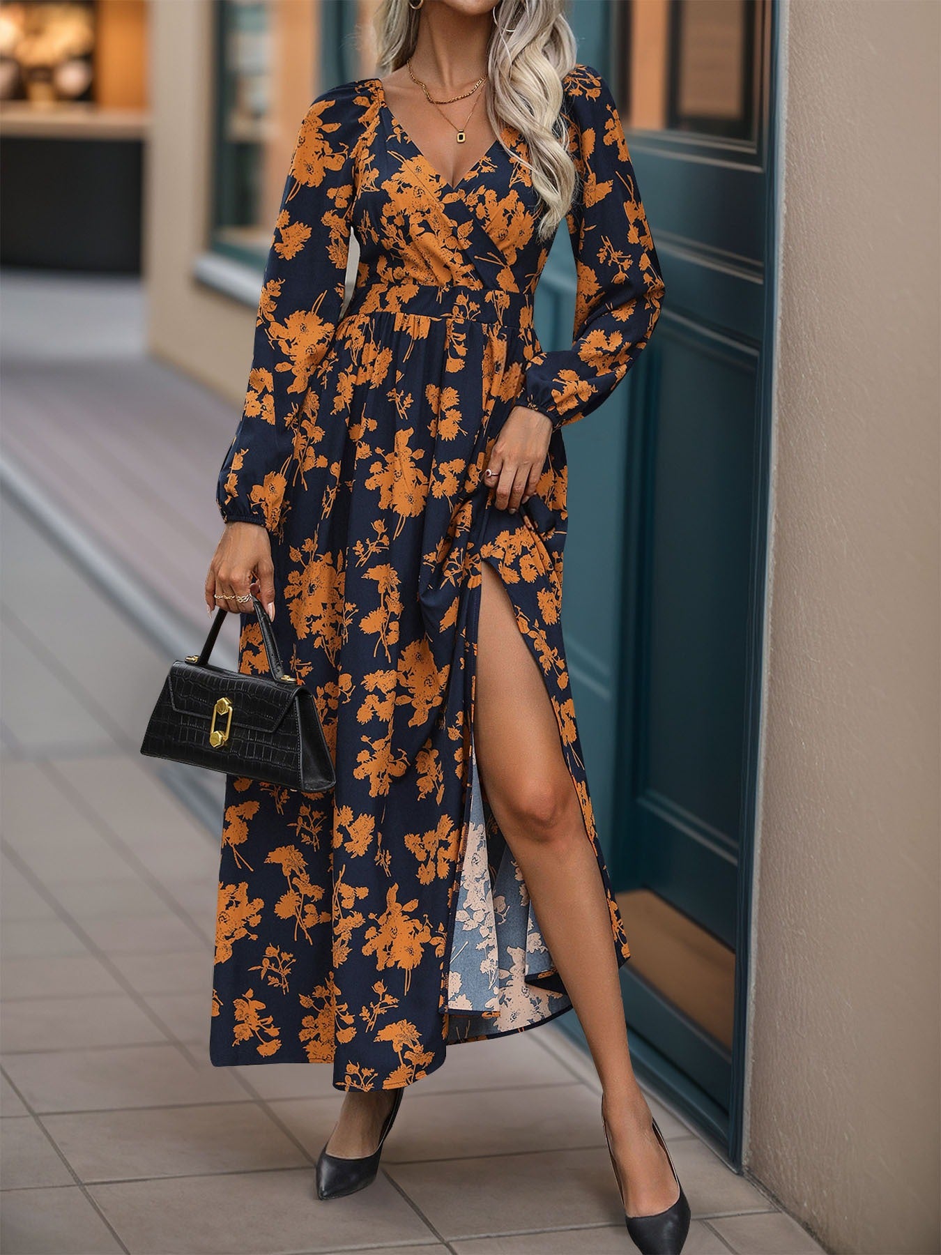 Vintage-Style V-Neck Printed Dress