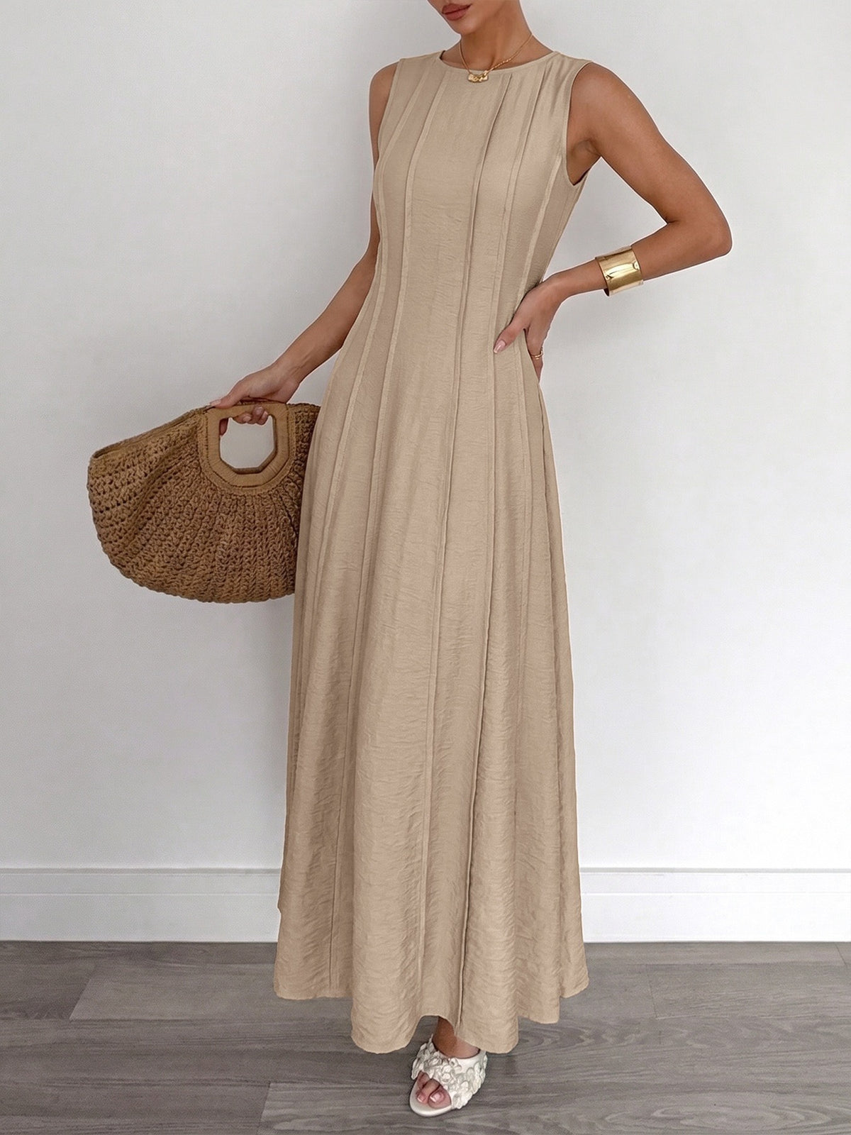 Lrregularly Pleated Sleeveless Dress