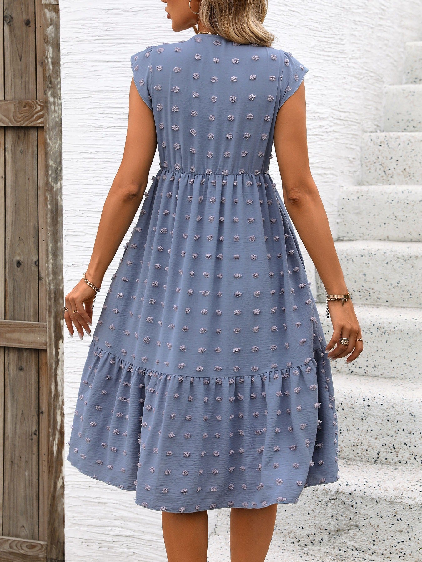 V-Neck Sleeveless Gathered Straight-Cut Dress