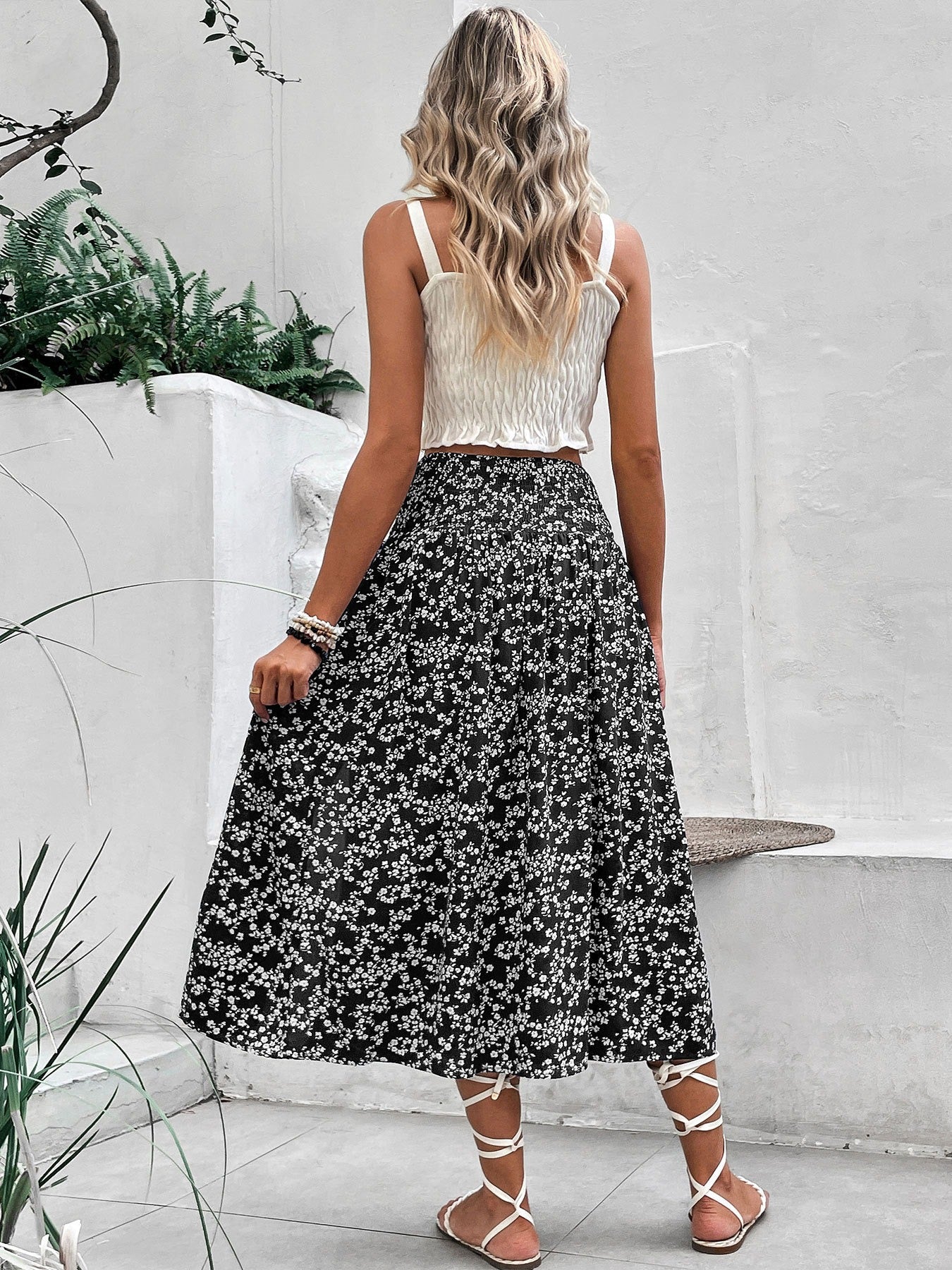 Casual Printed Skirt With A Slit
