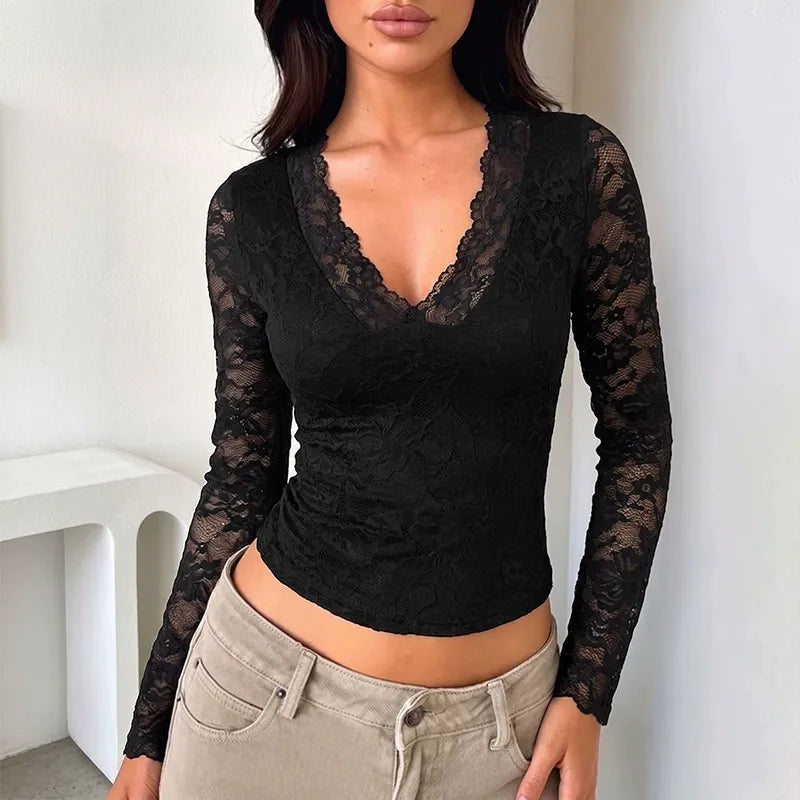Patchwork Lace Long-Sleeved Short T-Shirt