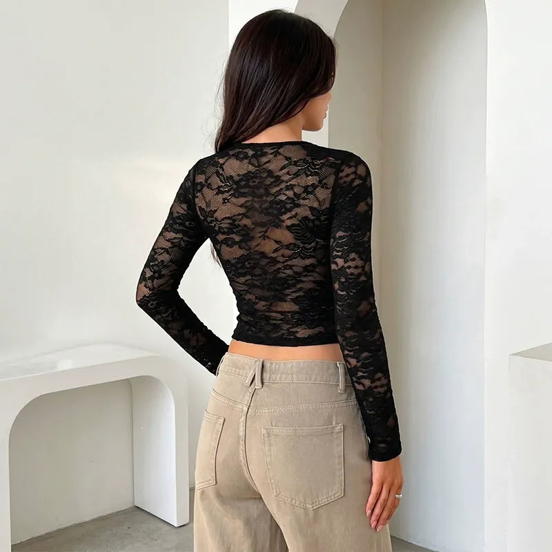 Patchwork Lace Long-Sleeved Short T-Shirt