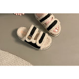 Slide-Sandalen aus Fleece mit Plateau-Einsatz