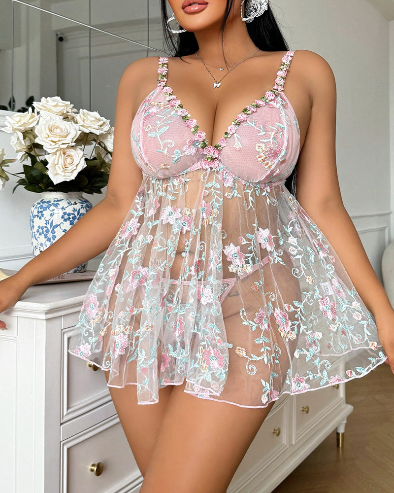 Plus Size V-neck Floral Sheer Mesh Camisole Nightgown Set