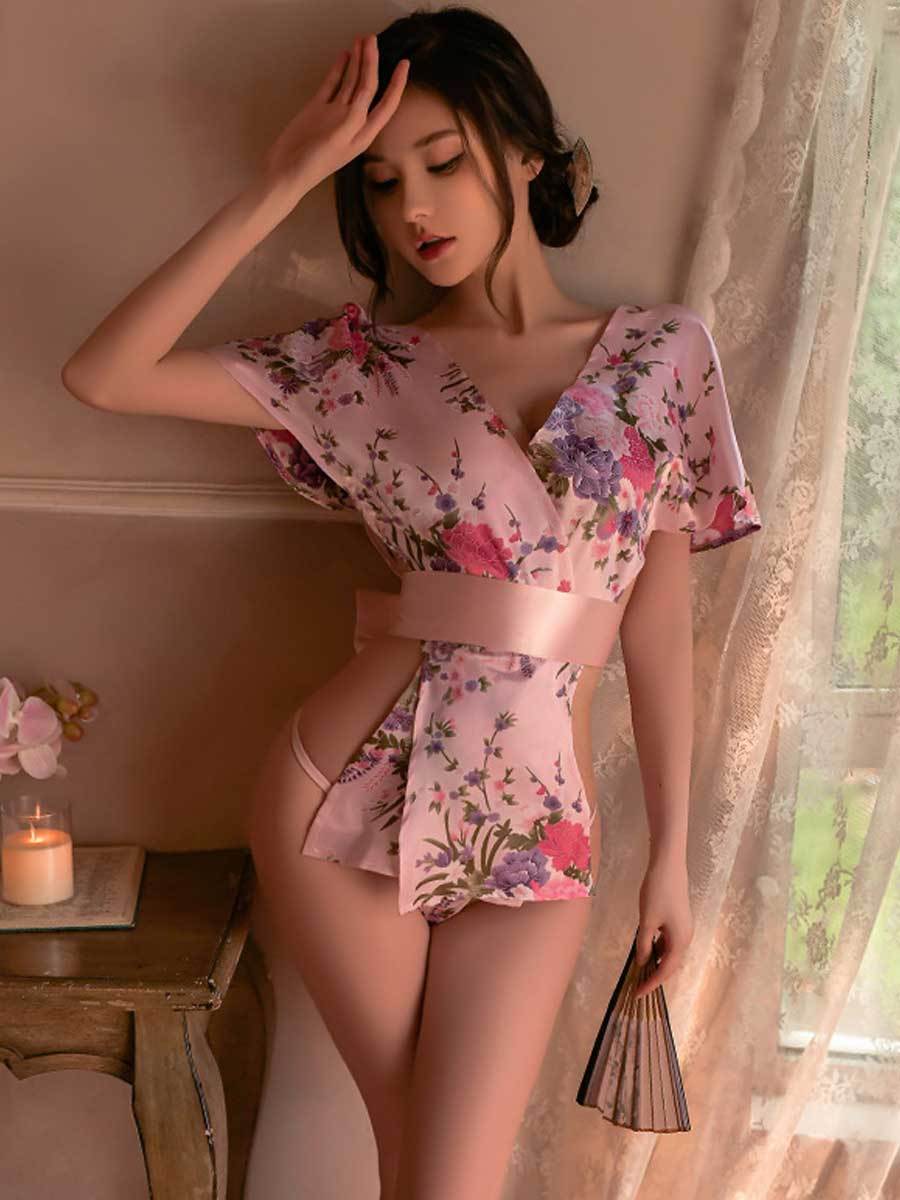 Floral Japanese Short Robe