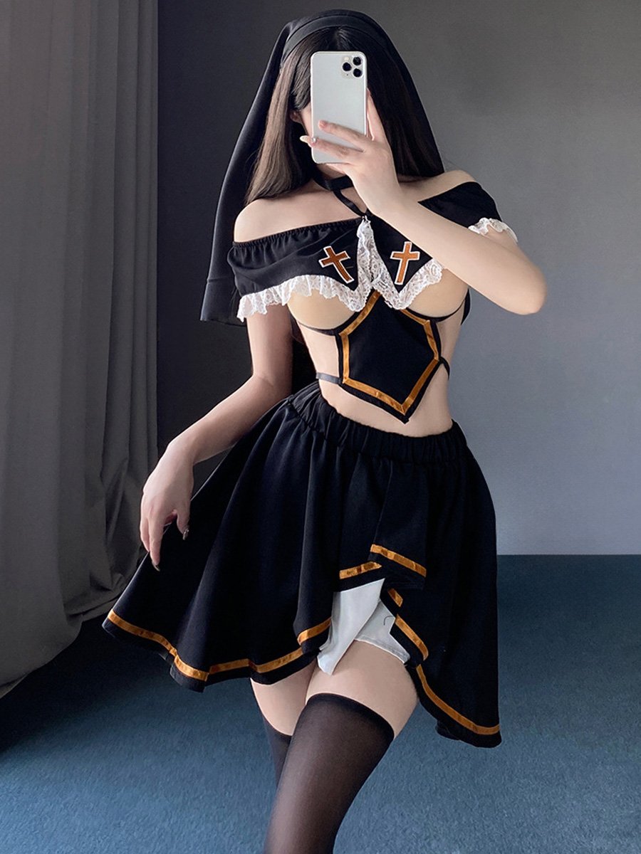 Cupless Nun Costume