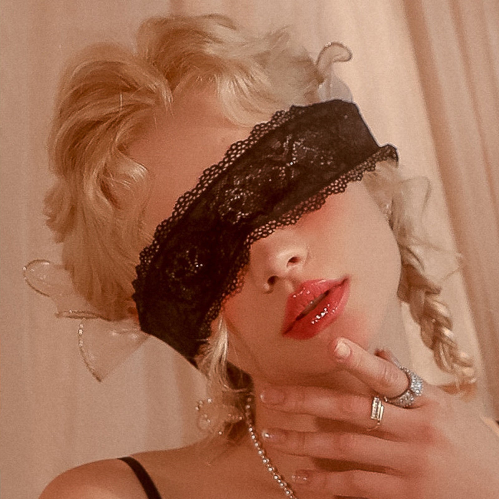 2 Piece Lace Blindfold Eye Mask Role Play Accessions with Ribbon Ties
