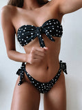 Schulterfreier Bikini-Badeanzug mit Polka Dots