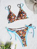 Vacation Neckholder-Bikini-Badeanzug mit seitlicher Schnürung und Print